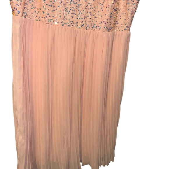New Boohoo Plus Size Occasion pink Sequin Contrast Midi Dress size 24 4X - Picture 5 of 8